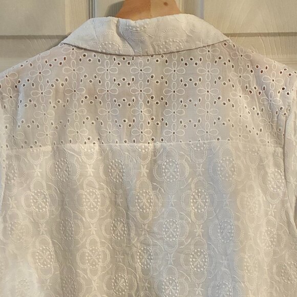 Kirious White Cotton Blouse with Multiple designs -NWT - Picture 11 of 11